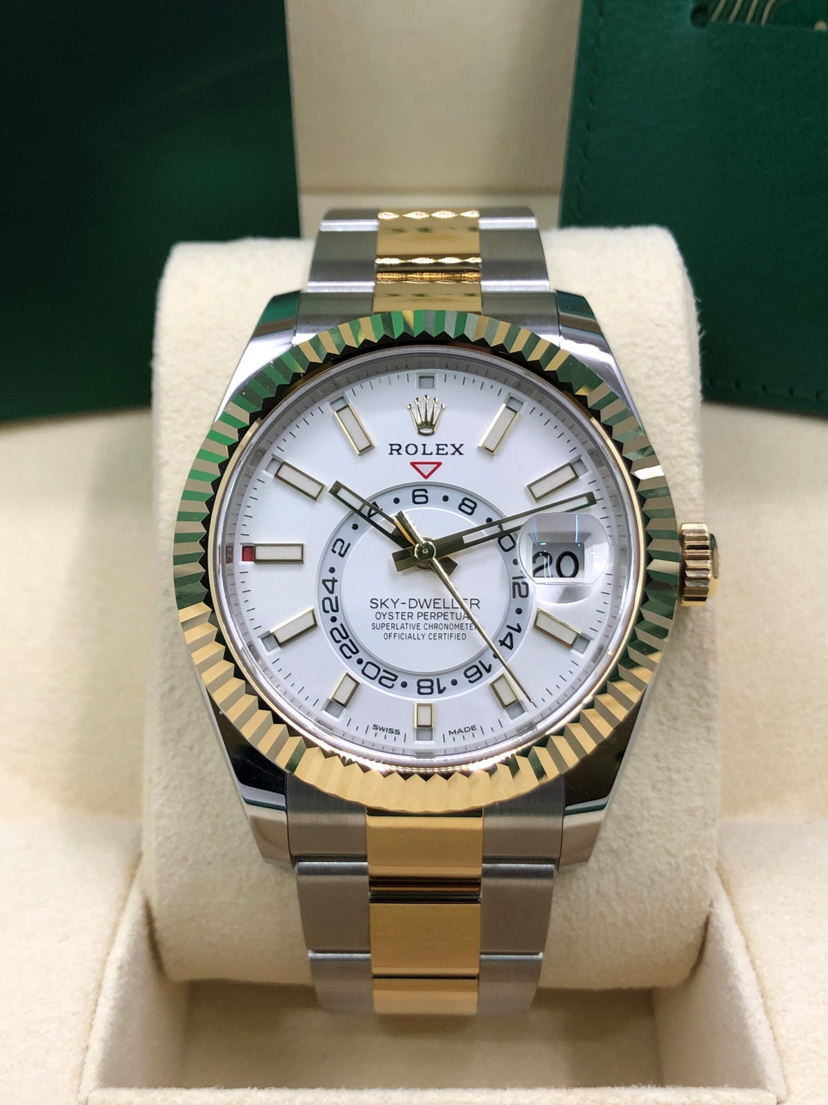 2022 Rolex Sky-Dweller 326933