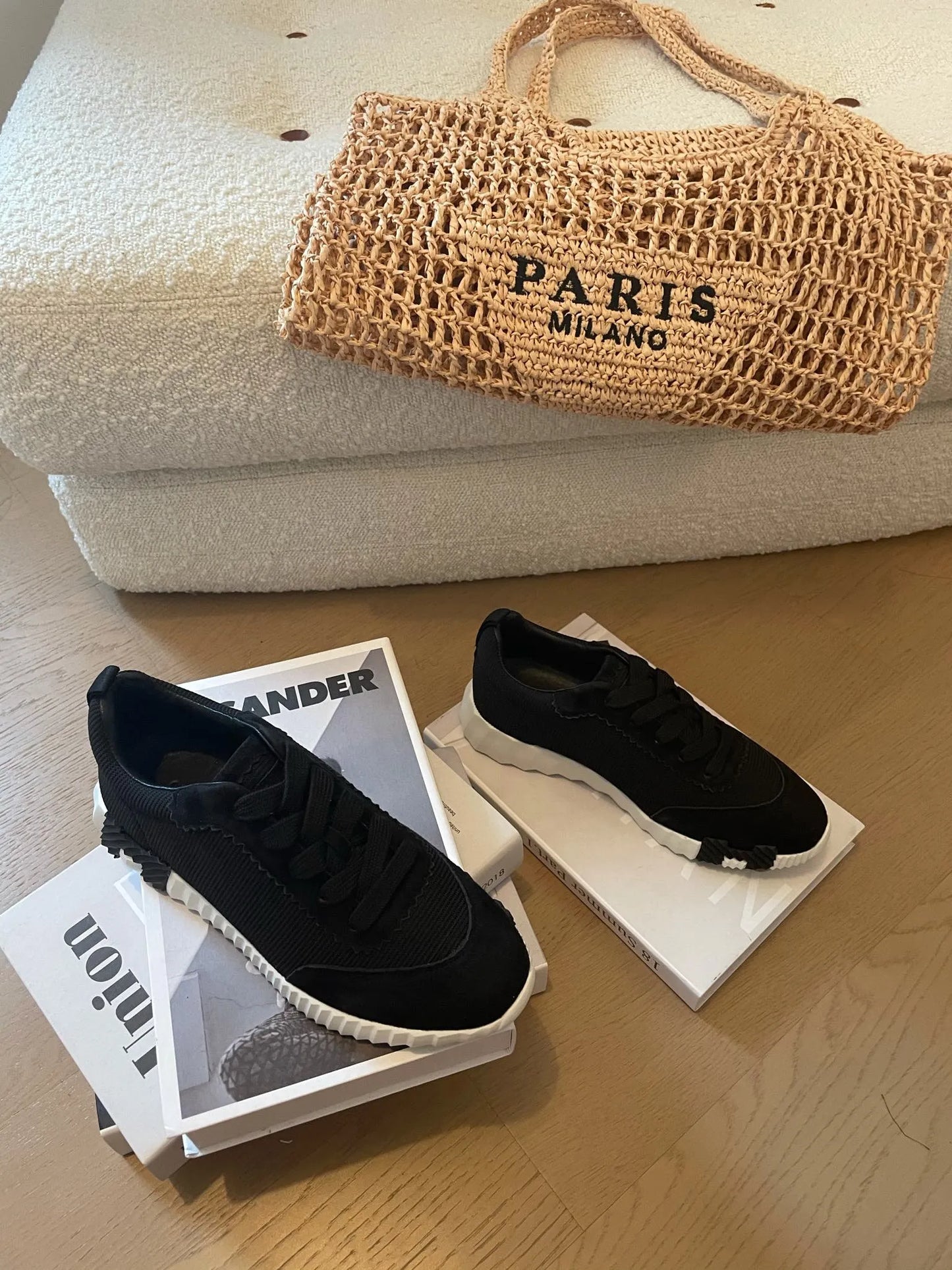 bouncing sneakers black calfskin